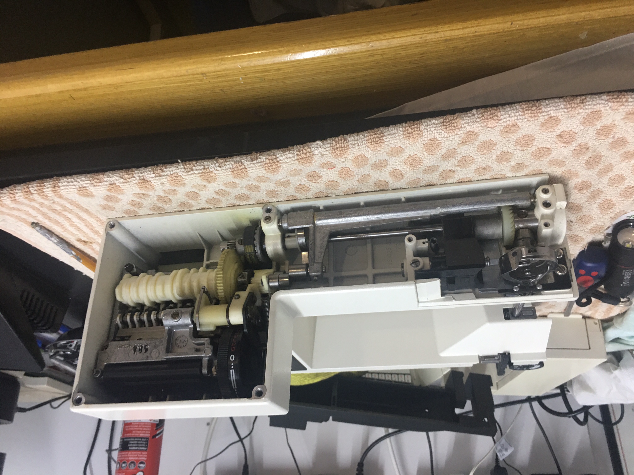Getting started with sewing machine servicing and troubleshooting in the UK.